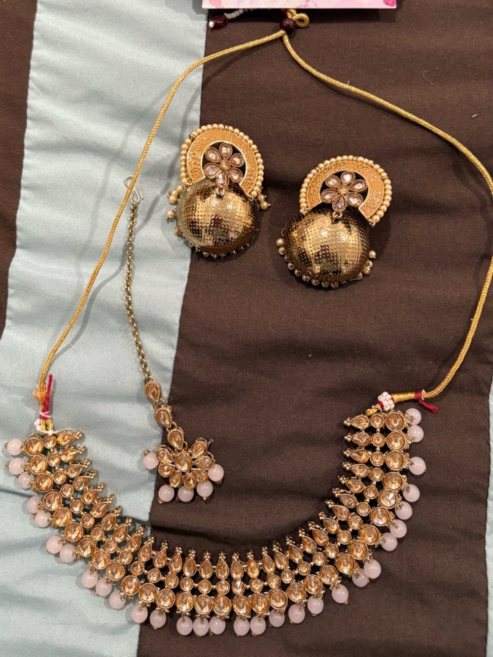 Indian jewelry- champagne color polki set